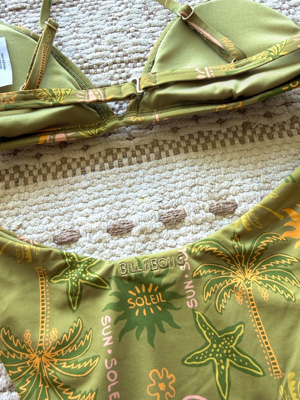 π₯π₯BILLABONG - VACA SOLEIL CECI TRIANGLE SKIMPY DIPPI BIKINI SETπ₯π₯ - Picture 9 of 9